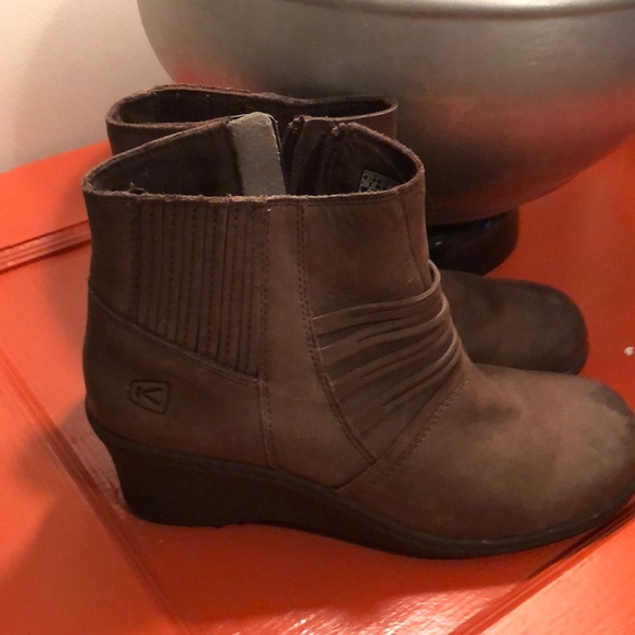 Keen Shoes - Keen booties!